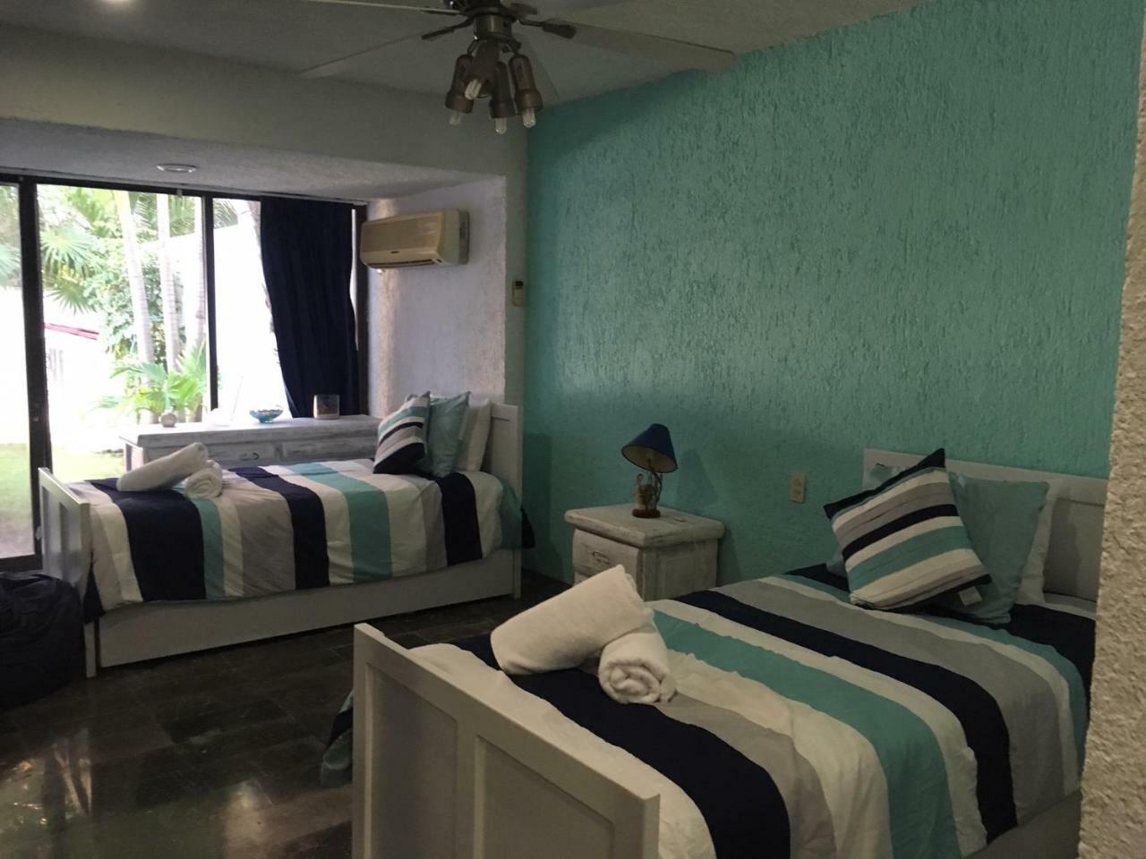 Large House - Walking To Beach - 10 Guests! Cancún Exterior foto